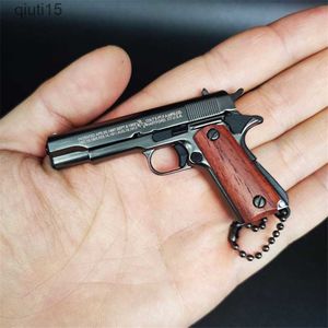 Gun Toys 1 3 Solid Wood Handle 1911 Metal Keychain Model Toy Gun Miniature Alloy Pistol Collection Toy Gift Pendant T230516