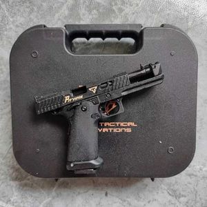 Jouets pistolet 1/3 TTI G34 PIT VIPER, modèle de pistolet Empire Shell, porte-clés d'éjection avec démontage, Mini jouet cadeau pour adultes et enfants 240307
