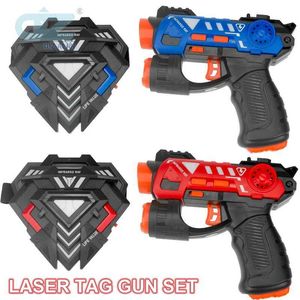 Pistoolspeelgoed Infrarood battle game lasergame machine set elektrisch speelgoedgeweren voor kinderen oorlogsspel laserpistool voor jongens kinderen buitenspeelgoed 240307