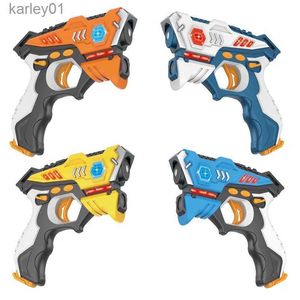 Gun Toys Nieuw infrarood lasergame speelgoedpistool versus geweerschot licht binnen en buiten game cadeauset Kinderen cadeau Kinderen Multiplayer-4guns yq240314