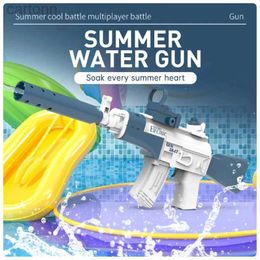 Toyadores de pistola Summer Ak47 Agua Gun Gun Rifle Electric Water Pistola Tocio de disparo Completo Automático Agua de agua Pistola Pequeña Juguete para niños Regalo 240408 240408