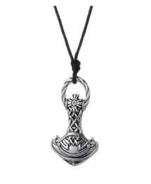 GX008 Nieuwe vintage heidense charmes amulet viking hamer metaal religieuze hanger Europese stijl kettingen voor man5510108