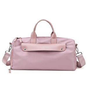 Sacs de sport pour femmes avec compartiment à chaussures Sport Sac de sport avec poche humide New Femal Yoga Duffel Sacs Voyage en plein air Bagages Sacs Q0113