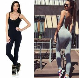 Vêtements de gym pour femmes Spaghetti Slim Fit Jugsuit Sport Fitness Unitard Pantals Sans manches Backless Couleur solide Skinny costumes CLO2940578