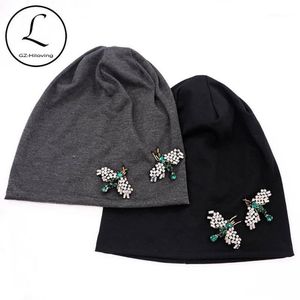 GZhilovingL, novedad de primavera 2020, gorros holgados con apliques de insectos para mujer, gorros finos de algodón suave, gorros y gorros de invierno para mujer, 1226m