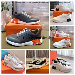 H 2023 hommes Bouncing Sneaker Chaussures Trainers en cuir en daim Blue Black Blanc Trainers Goatskin Light Sole Casual Walking Shoe Discing Footwear EU38-46