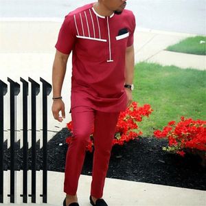HD africain hommes vêtements costume à manches courtes t-shirt pantalon ensemble tenue traditionnelle blanc broderie rouge camisa africana masculina232o