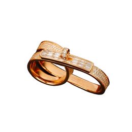 H Logo Ring Cross Classics Ring Designer Brand Replica Luxury Fine bijoux de créateur de marque Logo avec boîte K Gold Valentin anniversaire