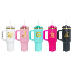 Tazas de café con vaso extintor chapado en oro de 40 oz con recubrimiento en polvo H2.0, tazas con asa para grabado, diseño de logotipo personalizado, vaso aislado listo para enviar 20 piezas / caja