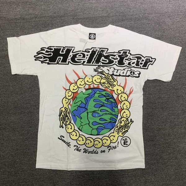 Haikyuu tshirts Hellstar Studios Earth Imprimer Trendy Hiphop Sleeves courtes Man Femmes T-shirts Unisexe Tops de coton Men Vintage Tshirts Summer Loose Tee Rock Outfit34V