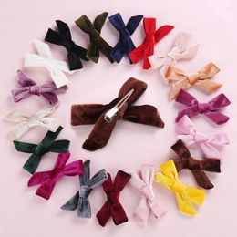 Accessoires de cheveux 1pcs Bow Nylon Bandeau Clip Automne Hiver Écolière Velours Attaché À La Main Pour Les Filles Pinces À Cheveux