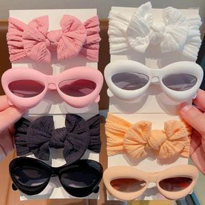 Accesorios para el cabello 2 unids/set niños niñas moda labio en forma de gafas de sol UV400 colores encantadores suave Bowknot conjunto de diademas anchas