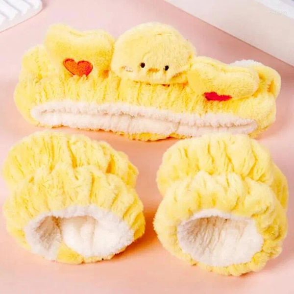 Accessoires de cheveux 3pcs / Ensemble d'automne et d'hiver Super mignon Poulet jaune Band Plux de lavage Pression du visage pour la vie quotidienne