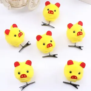 Accessoires de cheveux 5pcs Ornement Pig Head Clip Creative Creative Cartoon 3d Spring Bang Headwear Children's Hairpin Girls