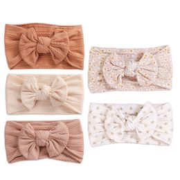 Haaraccessoires 5pcslot Print Hair Bow Baby Girl Hoofdtandkabel Gebreide Nylon Tulband voor kinderen geboren hoofddeksels voor baby's Haaraccessoires 230821