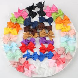 Accessoires de cheveux Clips de bébé 36pcs Clip d'arcs entièrement doublé pour les filles Alligator Toddlers enfants adolescents