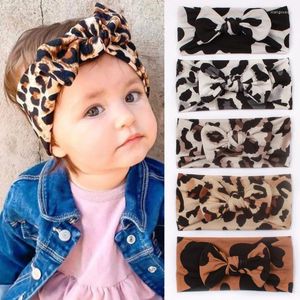 Accessoires de cheveux INS Baby Leopard Imprimer Bandeau Enfants à large bord sans couture Bow Foulard Band Hat