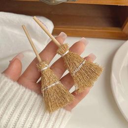 Haaraccessoires Mini Wood Broom Model Clip Pin For Women Hairspins Duckbill klem klem Haarrettes Hairgrips Girls Jewelry