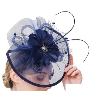 Accessoires de cheveux Stage Performance Po Mesh Chapeau Exquis Plume Fleur Royal Jockey Club Style Européen Et Américain Chapeaux Drop De Dh4Mk