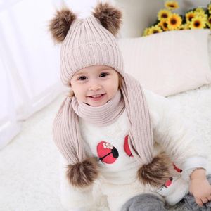 Accessoires de cheveux Baby Girls Hat Scarpe Sécardi chaud Enfants solides Pompom Pompom Chamds Kids Tricoted Cotton Crochet Coup Hairball Cap Chaussade