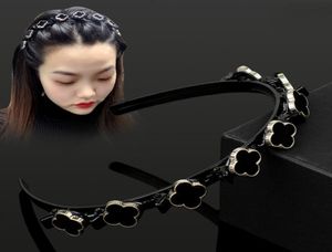 Band Hair Hair Braiding Artefact 2021Newp Hairpin Fourleaf Clover BangPin Internet Célébrité tissé cueilled Break Broken H1706695