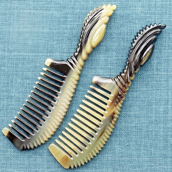 Brosses à cheveux Matériel de corne naturelle Outil de massage de soins capillaires Peigne à dents fines Soins antistatiques Cheveux faits à la main en corne de bœuf Peigne 20CM 231220