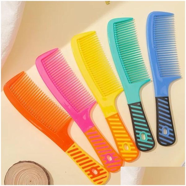 Brosses à cheveux Peigne portable pour usage domestique pour femmes Anti Statique Long Shun Mas Clinker Coloré Plastique Drop Livraison Produits Soins Styl Dh0Ju