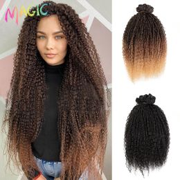 Cheveux en vrac Magie Cheveux Synthétiques 5pcs / pack 24 pouces Afro Crépus Bouclés Faisceaux De Cheveux Nature Ombre Blonde Couleur Extensions Bouclés Faisceaux De Cheveux 230608