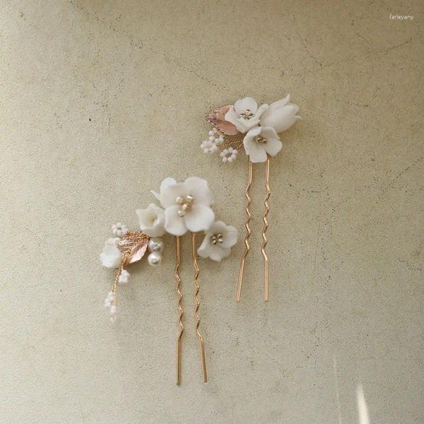 Pinces à cheveux 1set peigne à fleurs en céramique blanche pour mariée de haute qualité simple couleur or feuille accessoires de mariage diadème perle bijoux de bal