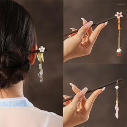 Pinces à cheveux de Style chinois, bâton à pampilles en bois, épingles à cheveux Vintage coréennes, accessoires pour femmes et filles, diadème, 2024