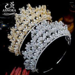 Pinces à cheveux de luxe faites à la main, couronne de perles, diadèmes et coiffures de mariée, bijoux de tête de mariage, accessoires CZ pour femmes, 2024
