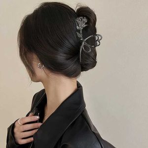 Clips de cheveux Barrettes 2023 Fashion coréenne Y2K Rose rétro Clip pour femmes Fleur de métal Exquise Girl Accessoires