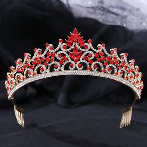 Haarclips Barrettes Barokke vintage goud Red Green Crystal Bruidal Tiaras Rhinestone Pageant Crown met kam African Wedding Accessories HA