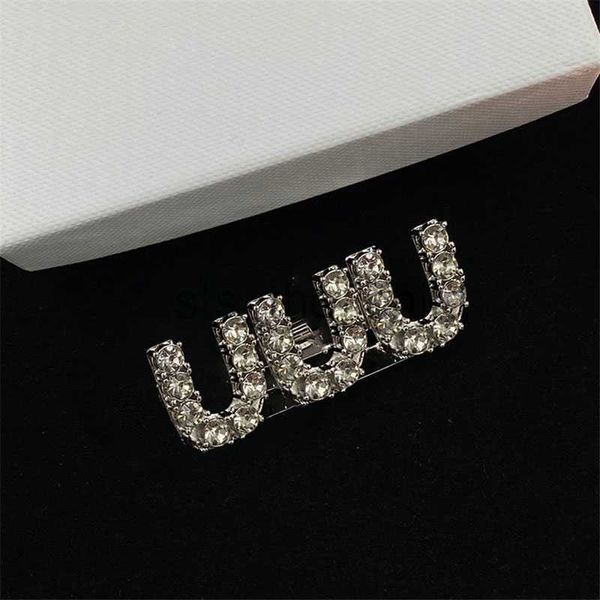 Barrettes à cheveux Barrettes Big Letter Design Pinces à cheveux pour femmes Prong Setting Diamond Barrettes Femme Argent Luxe Bijoux de cheveux x0913