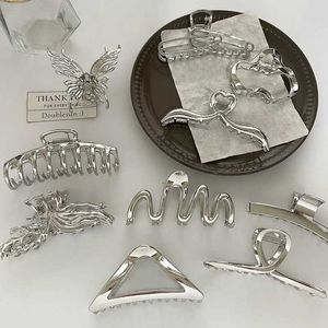 Clips de cheveux Barrettes à l'air froid Silver Saispiez Clip de haut niveau Metal Coiffes Grand Shark Coréen Headwear Wholesale