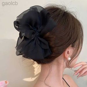 Haarclips Bronrettes Fashion Mesh Tule Large Bow Grab Clip Elegant Retro vrouwelijke netgaren Ponytail Braid Claw Clip Hair Accessoires Gift Hoofdtooi 240426