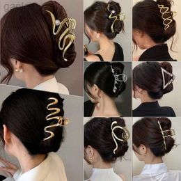 Clips de cheveux Barrettes mode métal étoiles Clain de cheveux Clips pour femmes Girls Clamps Korea Geometric Hair Crabepins Hairgrips Headwear Heads Hair Accessoires 240426