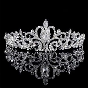 Haarspeldjes Haarspeldjes Vintage Handgemaakte Zilveren Kleur Gliter Strass Tiara Kroonprinses Legering Kam Verjaardag Vrouwen Bruiloft Acce271W