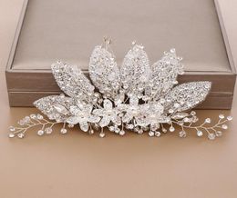 Clips de cheveux Barrettes Crystal pile blanc pour filles Bring Rhinstones Pearls Fairy Flowers Mariage Proms Party Ornements 7823172