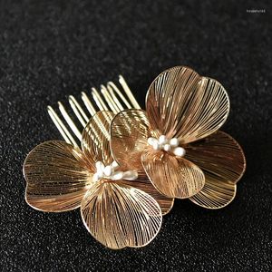 Haarspeldjes Bruidshoofddeksels Koreaanse Mode-sieraden Gouden Bloem Clip Handgemaakte Vintage Legering Barokke Bruiloft Gaas Accessoires