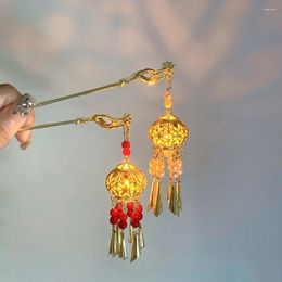 Pinces à cheveux chinoises, épingle à cheveux lumineuse, ornement lanterne gland bâton lampe utérus enroulé Cheongsam, couvre-chef année bijoux de noël