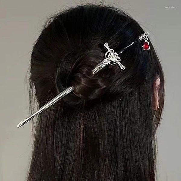 Clips de cheveux créatifs épée rubis pendant épingles à cheveux vintage bâtons de style chinois punk femmes épingles à cheveux