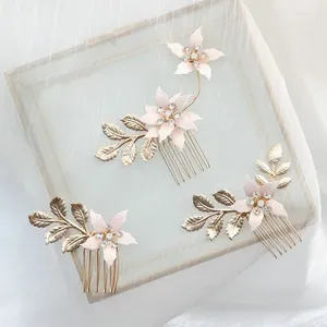 Pinces à cheveux en émail rose délicat, peignes de mariée faits à la main, feuille de couleur or pour femmes, couvre-chef de mariage, boucles d'oreilles en cristal opale, bijoux