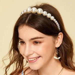 Pinces à cheveux Europe et États-Unis Atmospheric Pearl Bride Hoop Harbor Style Coiffure rétro Robe de mariée simple Senior Sense Ho