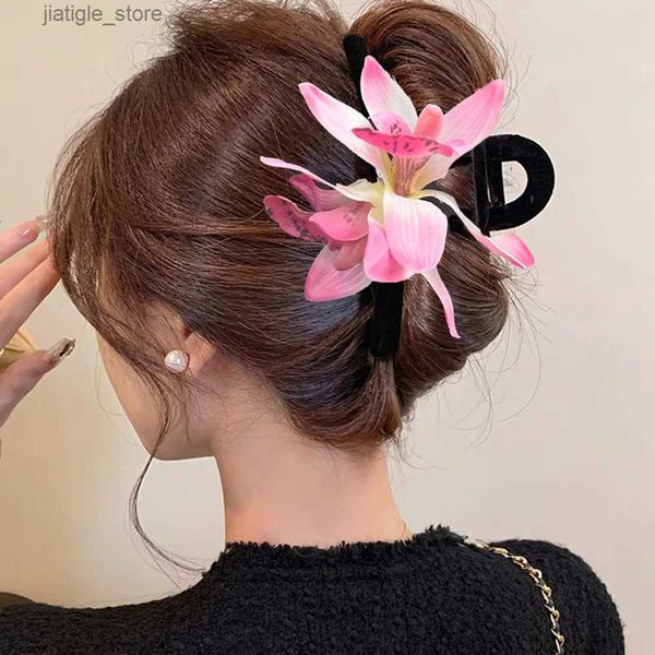 Pinzas para el cabello Primavera floral Nuevas pinzas para el cabello Garra Festival para niñas Vacaciones Cola de caballo Horquilla Pinzas para el cabello hechas a mano coreanas Accesorios para el cabello de cangrejo Y240329