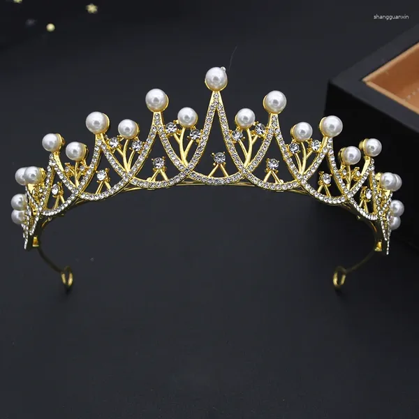 Pinces à cheveux diadèmes et couronnes de couleurs dorées pour filles.Couvre-chef de princesse. Perles de strass, couronne de mariage, coiffure, bijoux de mariée