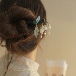 Pinces à cheveux faites à la main en forme de cloche orchidée, épingle à cheveux de Style chinois enroulé en bois de santal pour enfants, accessoires de bijoux anciens Cheongsam Hanfu