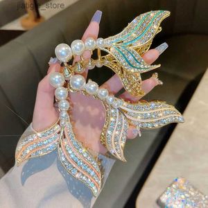 Haarclips Large Mermaid Tail Metal Hair Clip Claw Advanced Elegant Rhinestone Pearl Alloem Shark Clip voor vrouwen visstaart haaraccessoires Y240324