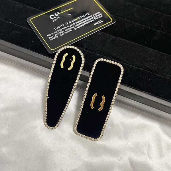 Pinces à cheveux Barrettes de luxe Designer Femmes Filles High Sense Eau Diamant Perle Noir Épingle À Cheveux Marque BB Clip Loisirs Pinces À Cheveux Mode Carré Épingle À Cheveux Polyvalent WW