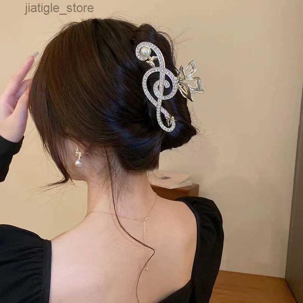 Pinzas para el cabello Nuevas mujeres Elegantes Forma de nota musical Pinzas para el cabello Decoración de diamantes de imitación de lujo Clip de garra de cola de caballo ACCESORIOS PARA NIÑA Accesorio Heawear Y240329